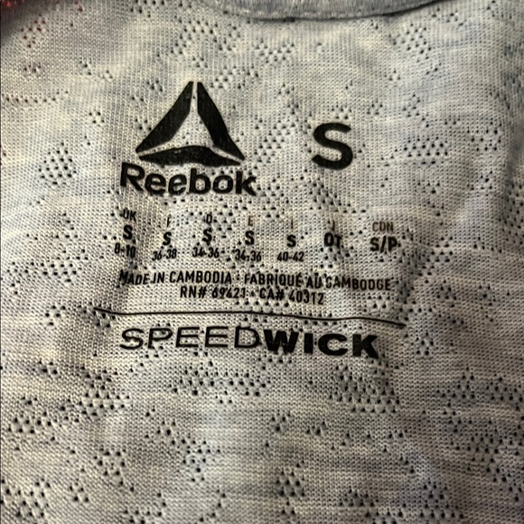 6 for $20.00 ~ Reebok Heather Gray Women's Muscle Tee - Picture 3 of 3